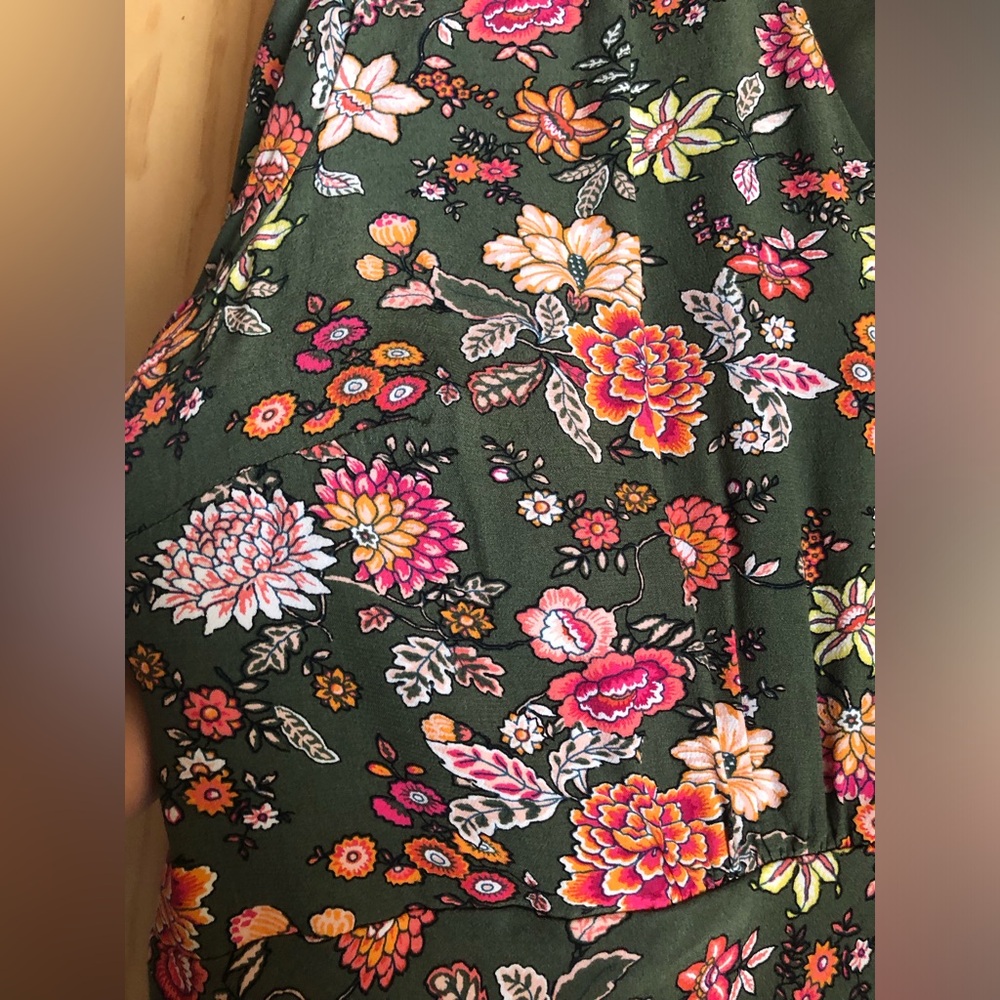 Loft Floral V-Neck Midi Dress in Deep Green - Picture 7 of 8